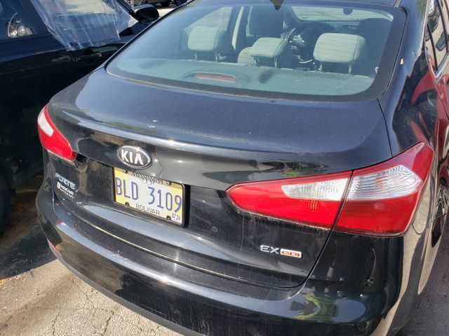 2014 KIA Forte photo 5 of 9