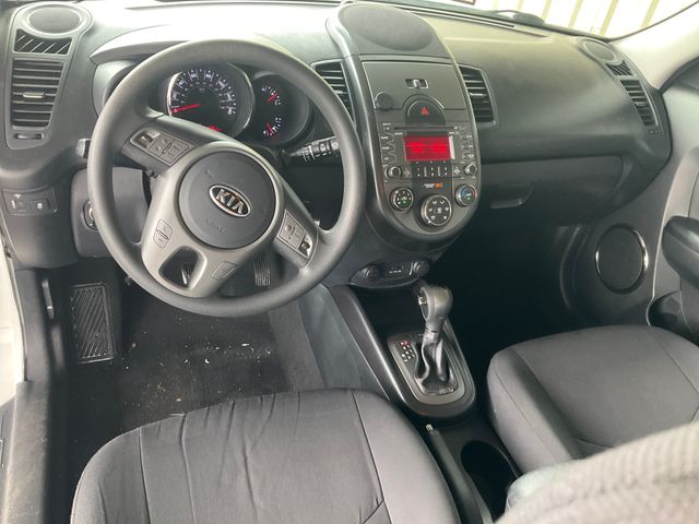 2011 KIA Soul photo 12 of 13