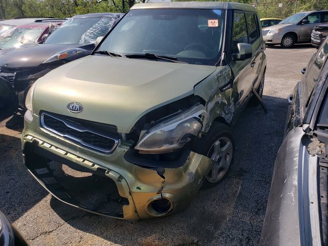 2012 KIA Soul photo 1 of 8