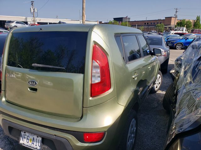 2012 KIA Soul photo 4 of 8