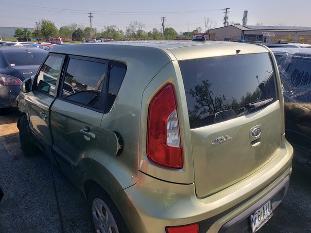 2012 KIA Soul photo 6 of 8