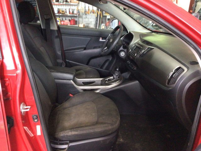 2014 KIA Sportage photo 9 of 26