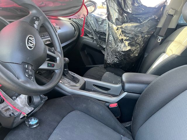 2016 Kia Sportage photo 3 of 6