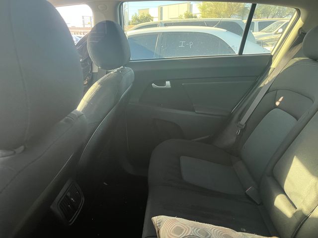 2016 Kia Sportage photo 4 of 6