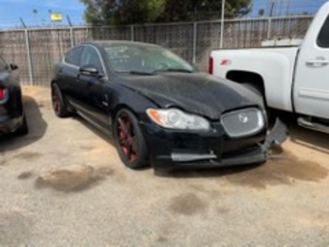2011 Jaguar XF photo 4 of 4