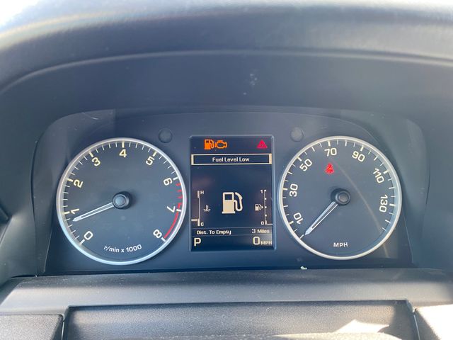 2016 Land Rover LR4 photo 19 of 20