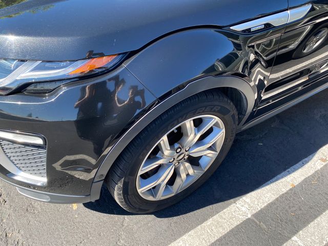 2017 Land Rover Range Rover Evoque photo 5 of 22