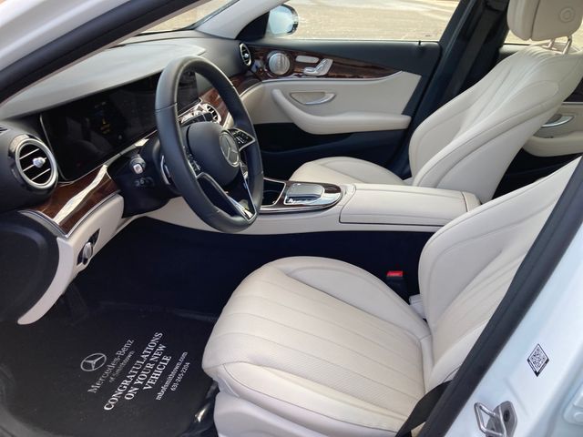 2022 Mercedes-Benz E-Class photo 8 of 10