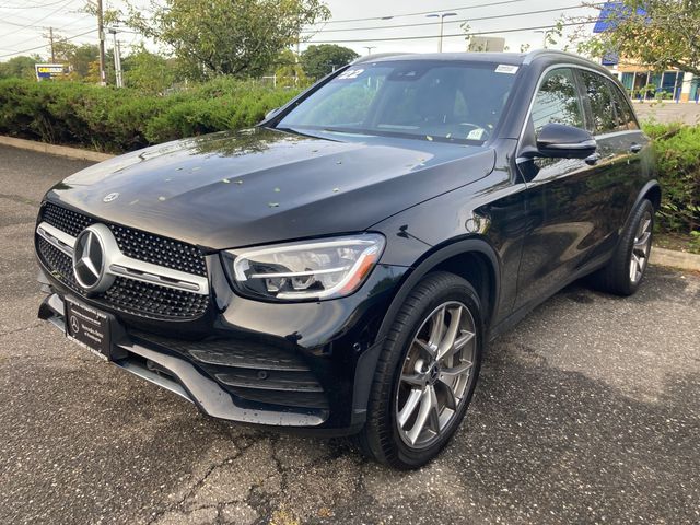 2022 Mercedes-Benz GLC photo 32 of 33