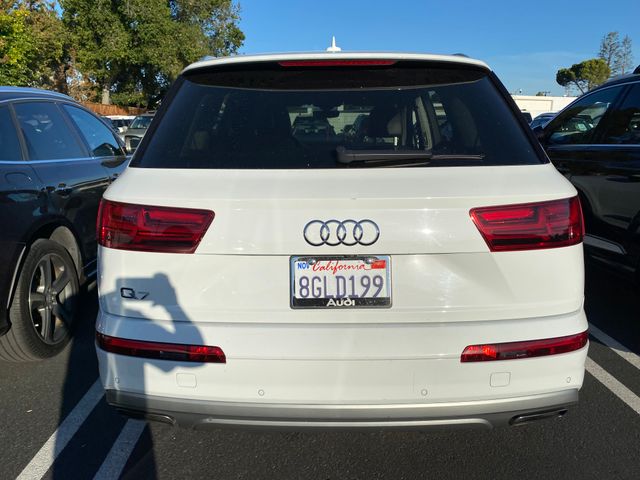 2019 AUDI Q7 photo 9 of 21