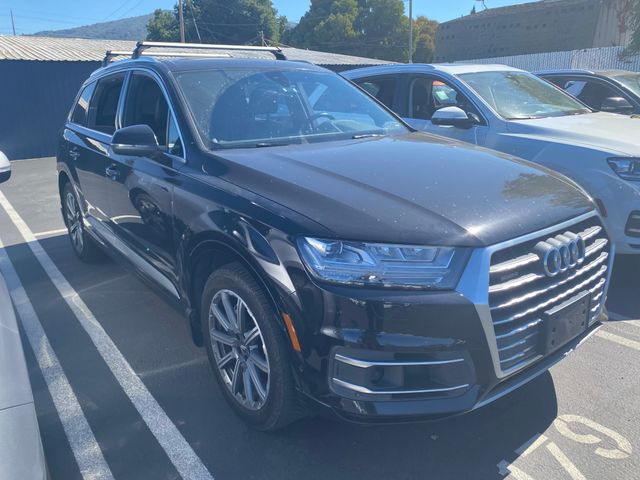 2019 AUDI Q7 photo 3 of 20