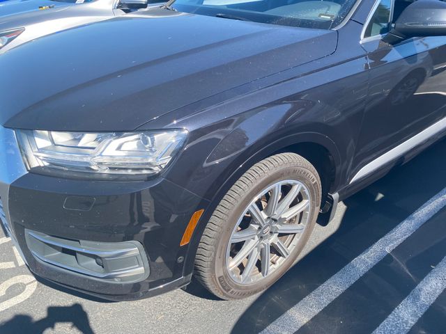 2019 AUDI Q7 photo 4 of 20