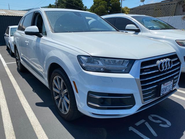 2018 AUDI Q7 photo 4 of 20