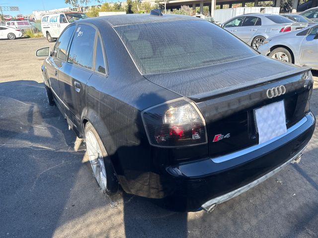 2004 Audi S4 photo 2 of 4