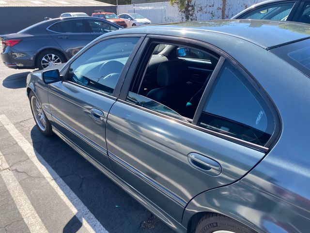 2003 BMW 530iA photo 7 of 20