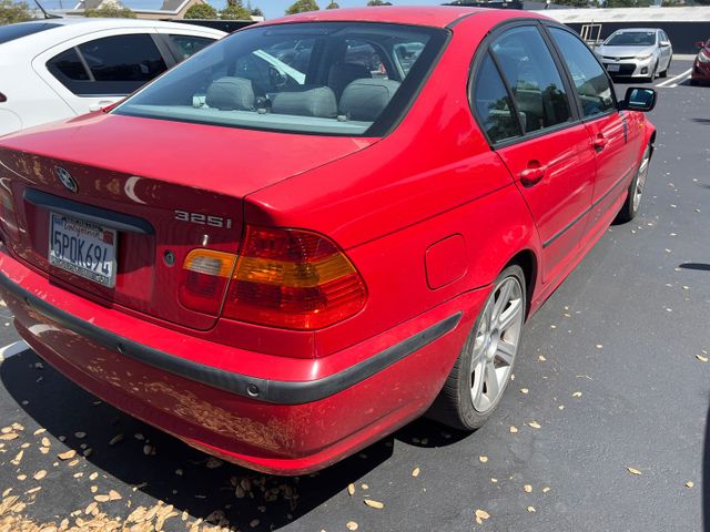 2003 BMW 325i photo 7 of 16