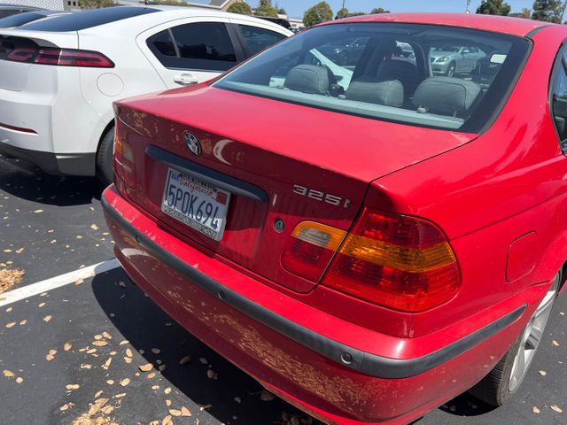 2003 BMW 325i photo 6 of 16