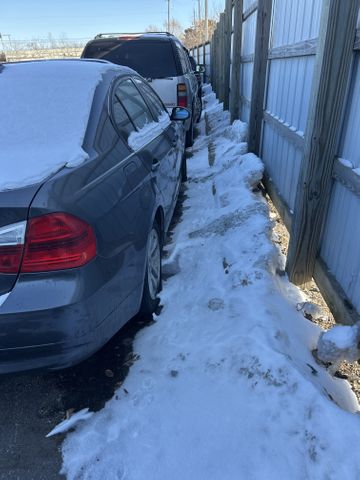 2006 BMW 325xi photo 4 of 6