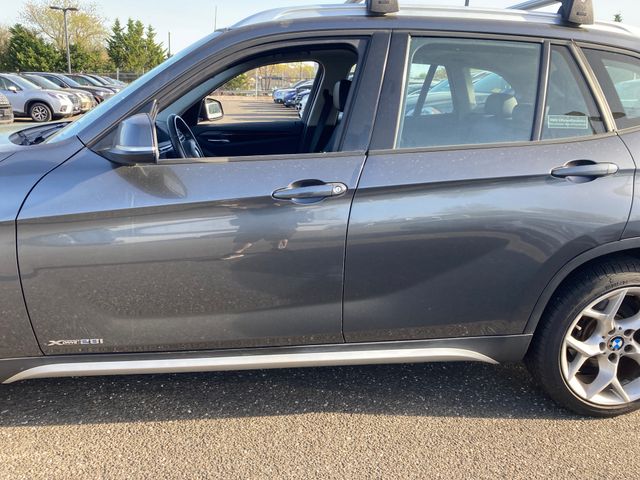 2015 BMW X1 photo 4 of 18