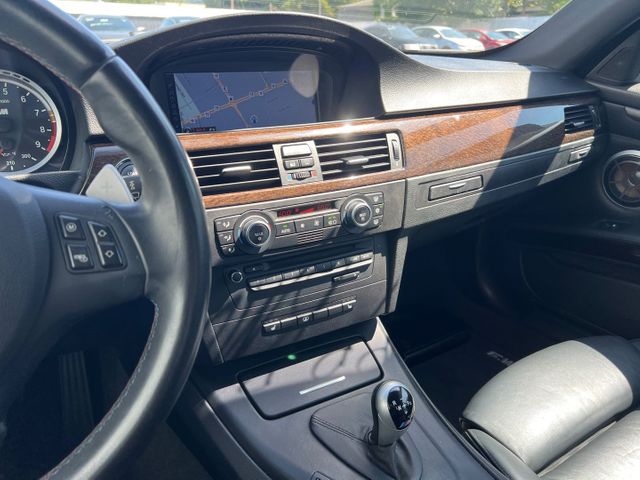 2009 BMW M3 photo 15 of 15