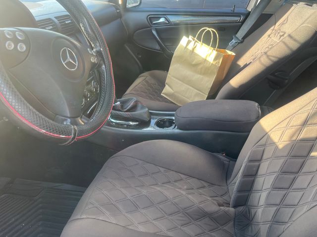 2007 Mercedes-Benz C230 photo 3 of 6