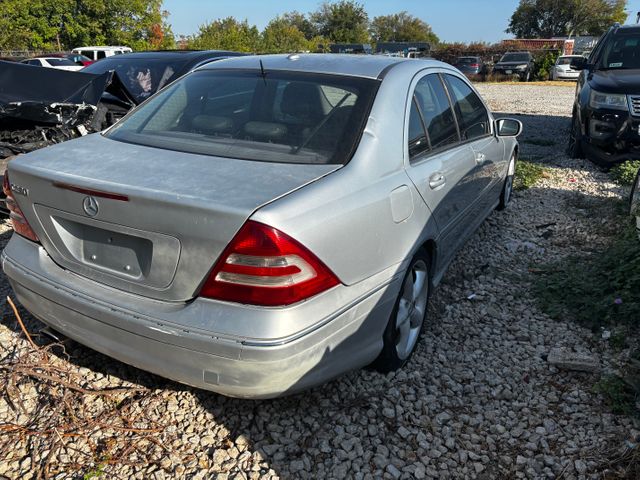 2006 MERZ C-Class photo 3 of 4