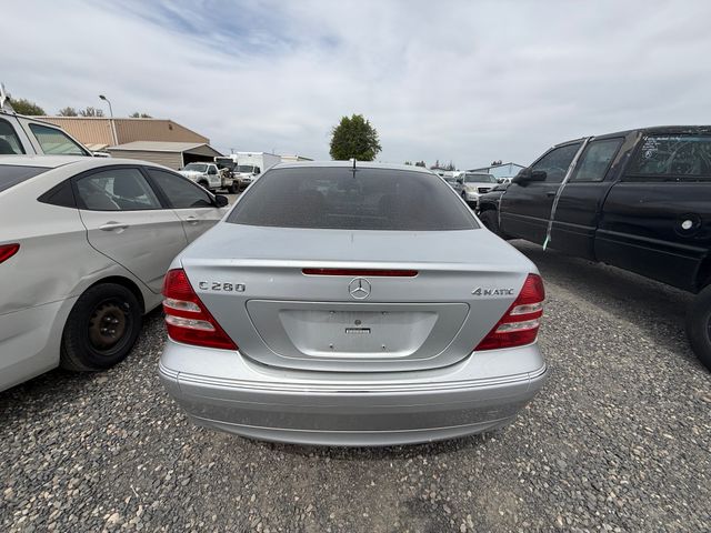 2006 MERCEDES-BENZ C-Class photo 8 of 10