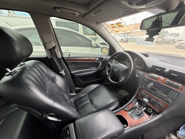 2006 MERCEDES-BENZ C-Class photo 5 of 10