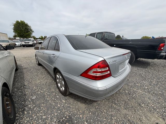 2006 MERCEDES-BENZ C-Class photo 9 of 10