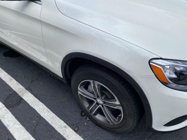 2017 MERCEDES-BENZ GLC-Class photo 12 of 20