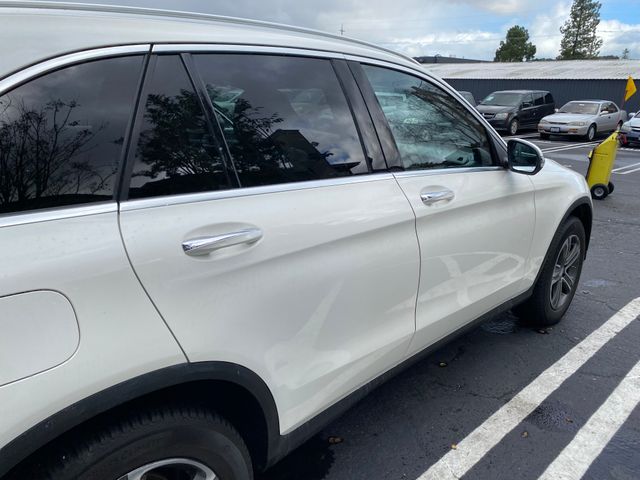 2017 MERCEDES-BENZ GLC-Class photo 10 of 20