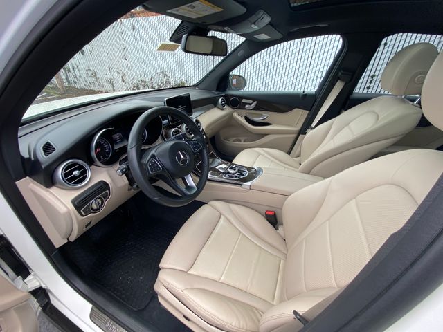 2017 MERCEDES-BENZ GLC-Class photo 15 of 20
