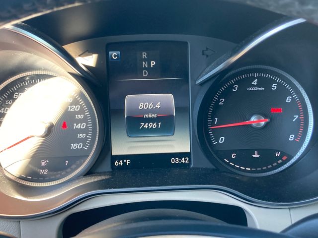2019 Mercedes-Benz GLC photo 11 of 12