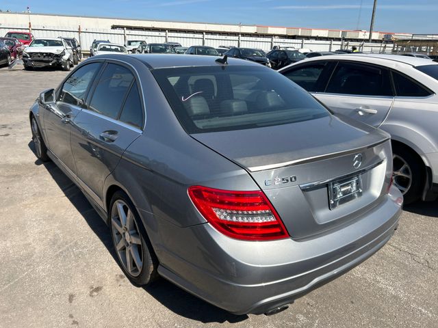 2014 MERCEDES-BENZ C-Class photo 4 of 4