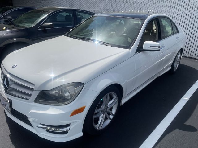 2013 MERCEDES-BENZ C-Class photo 1 of 13