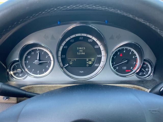 2011 Mercedes-Benz E-Class photo 11 of 12