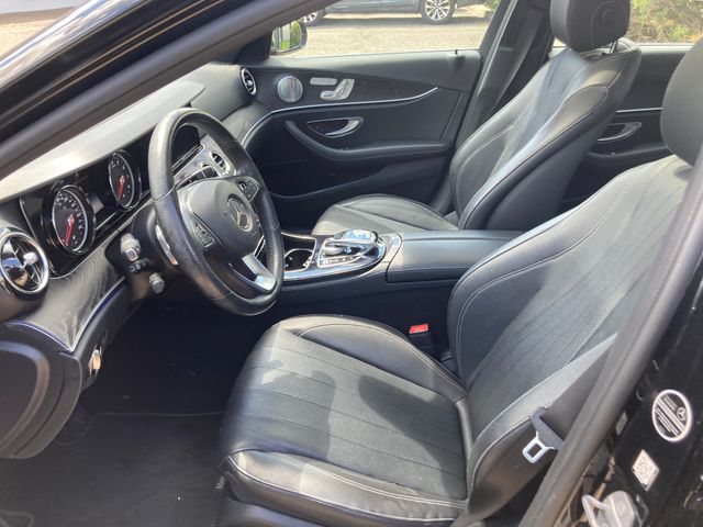 2017 Mercedes-Benz E-Class photo 10 of 12