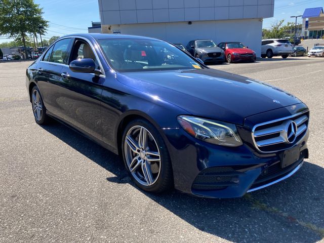 2017 Mercedes-Benz E-Class photo 6 of 12