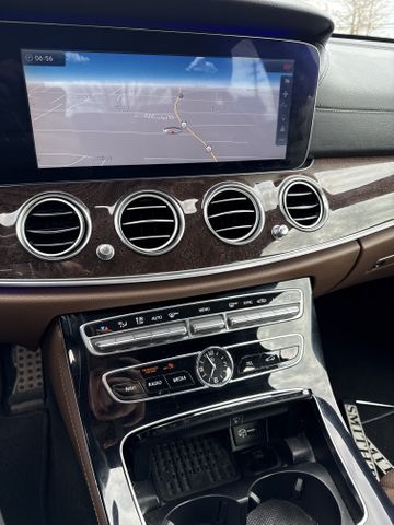 2017 Mercedes-Benz E-Class photo 14 of 14
