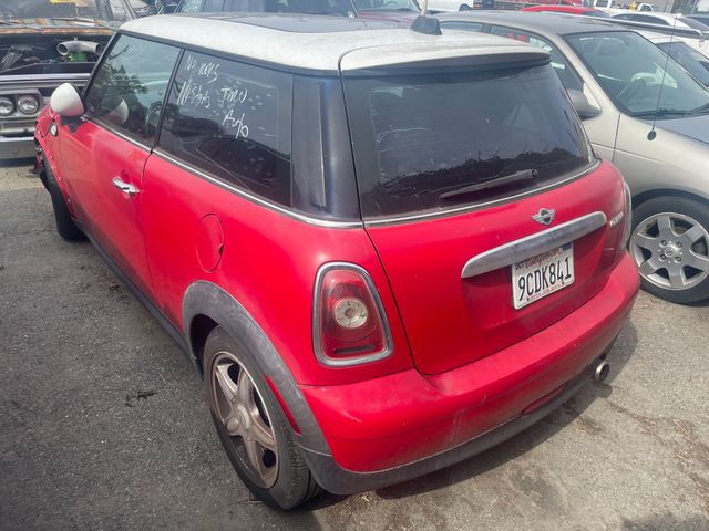2007 Mini Cooper photo 2 of 5