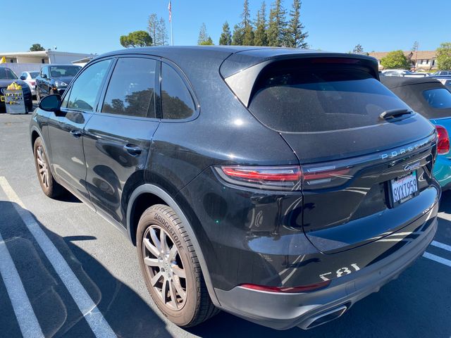 2021 Porsche Cayenne photo 8 of 22