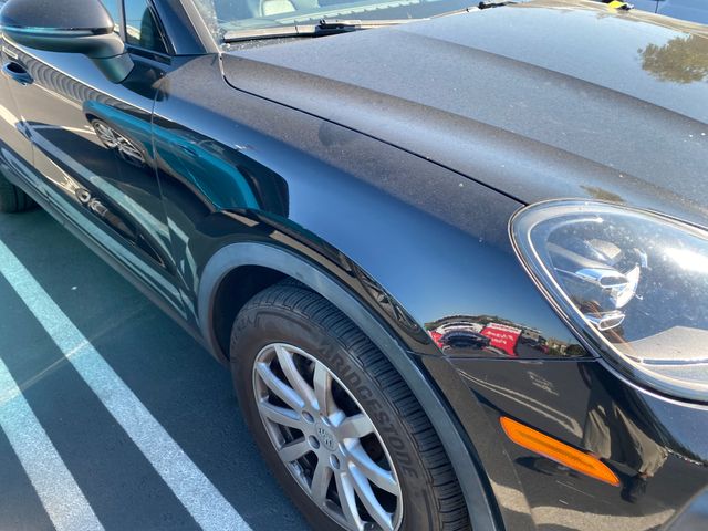 2021 Porsche Cayenne photo 13 of 22