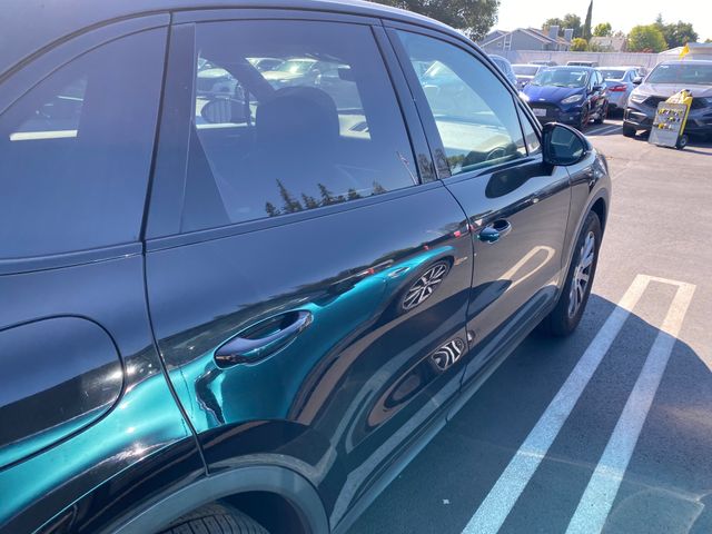 2021 Porsche Cayenne photo 11 of 22