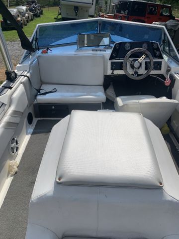 1987 Ski Supreme Wake boat photo 9 of 11