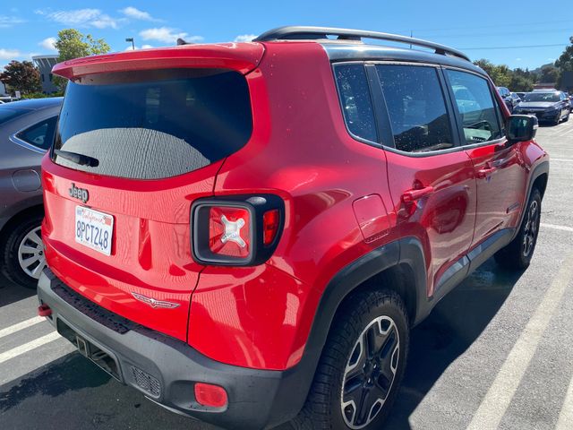 2017 Jeep Renegade photo 10 of 18