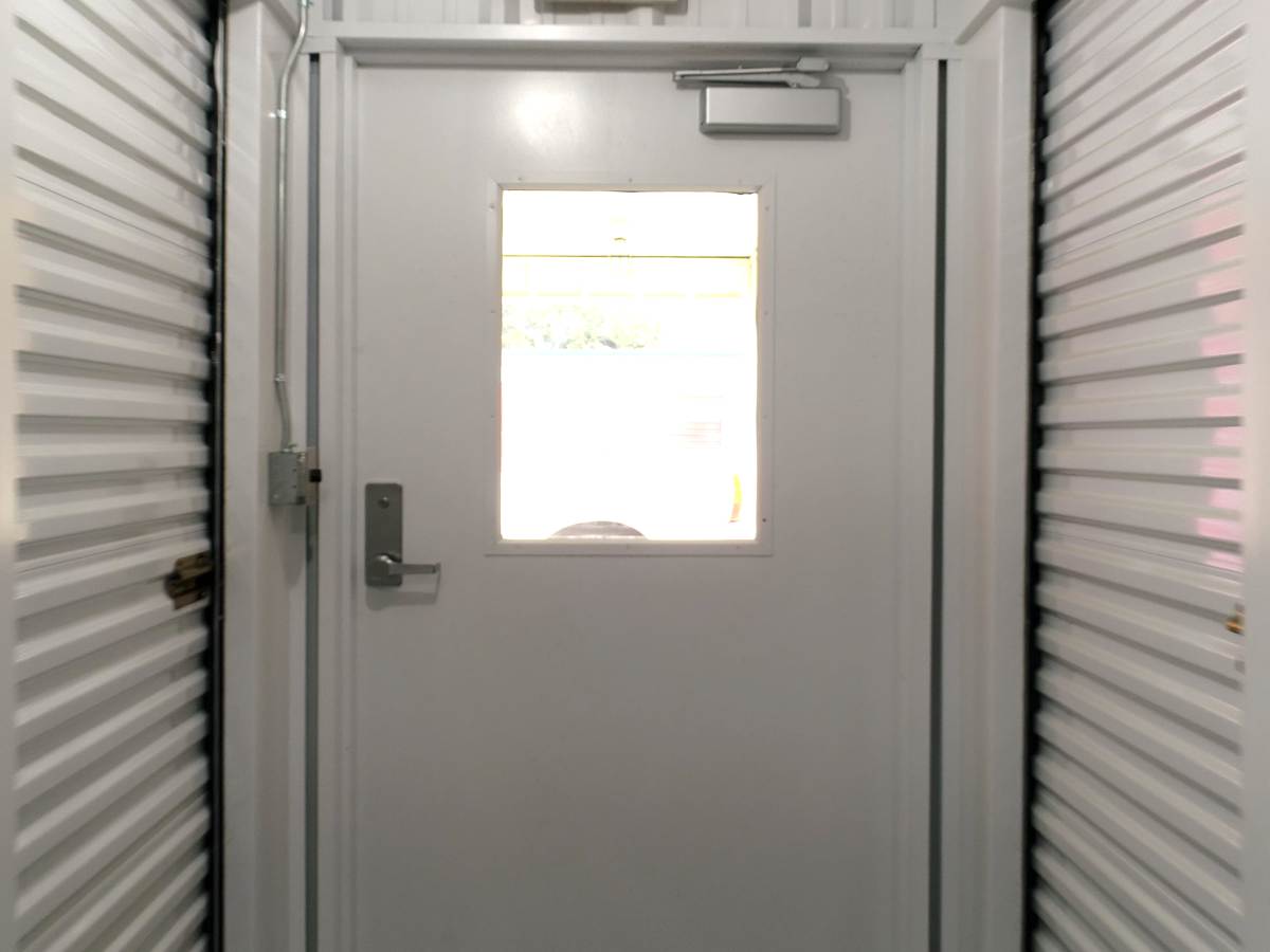 The Benefits of Drive-Up Storage Units