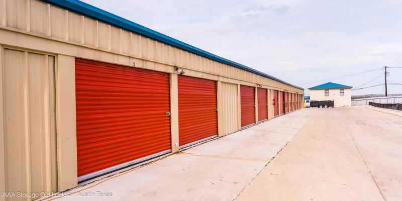 Shedding Light: Why Storage Units Beat Garden Sheds