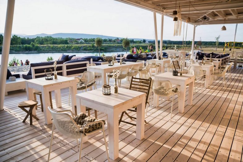 Food & Drinks In Zell am See 6 Himmelblau Beach Club - Wiener Neustadt, Austria