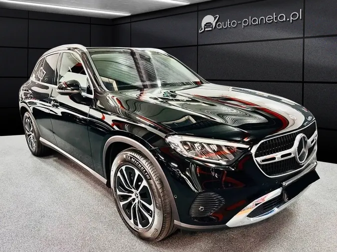 Mercedes GLC 220d 4Matic AVANTGARDE Advanced - Zdjęcie 4