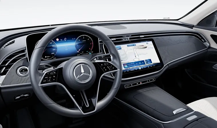 Mercedes Klasa E 220d AVANTGARDE Advanced - Zdjęcie 3